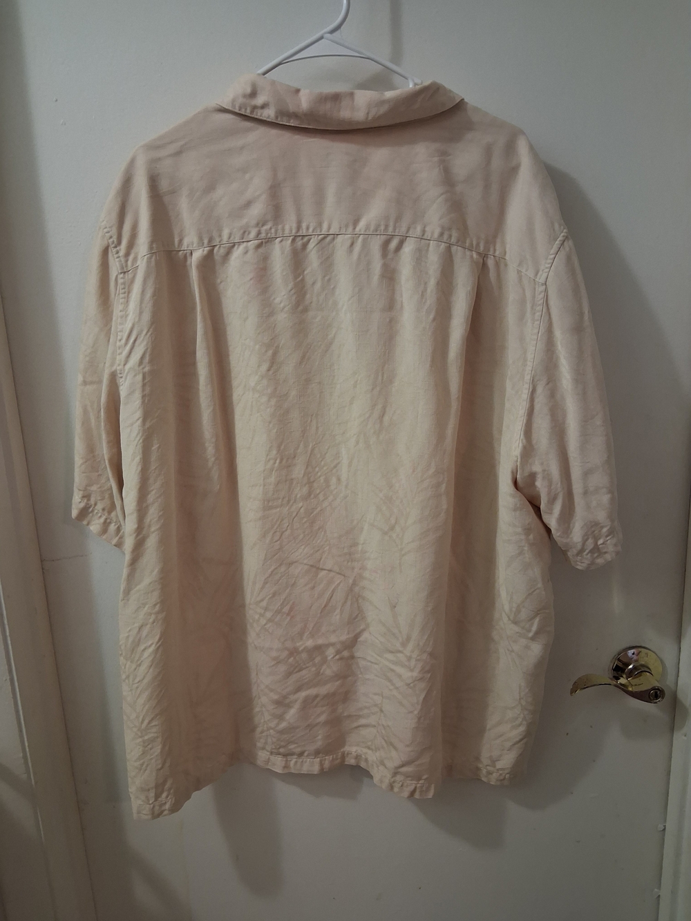 Claiborne Mens XL Beige Silk Woven Solid Short Sleeve Spread Collar Button-Up - Picture 4 of 6